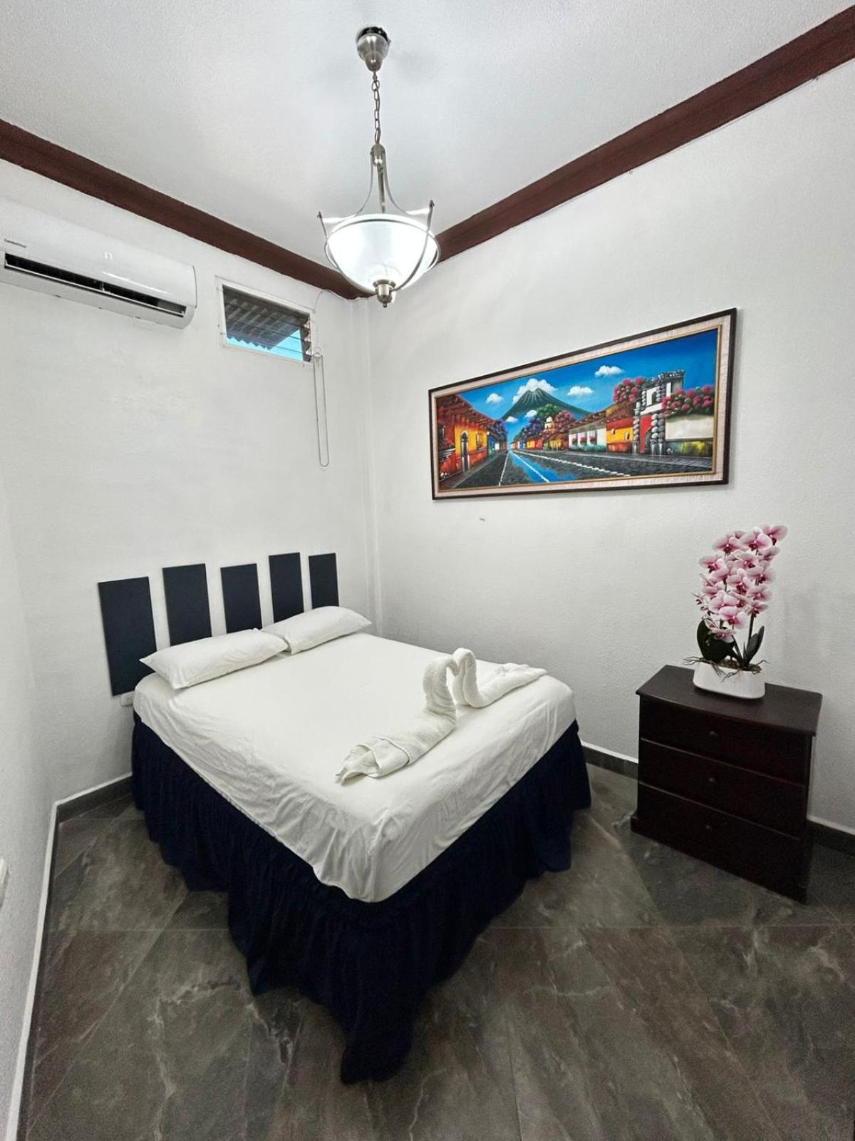 Hostal Casa De Grethel Flores Extérieur photo