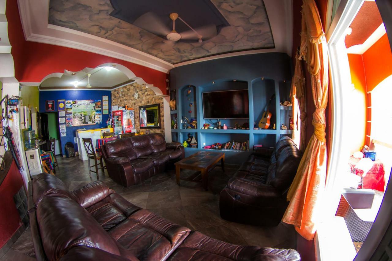 Hostal Casa De Grethel Flores Extérieur photo