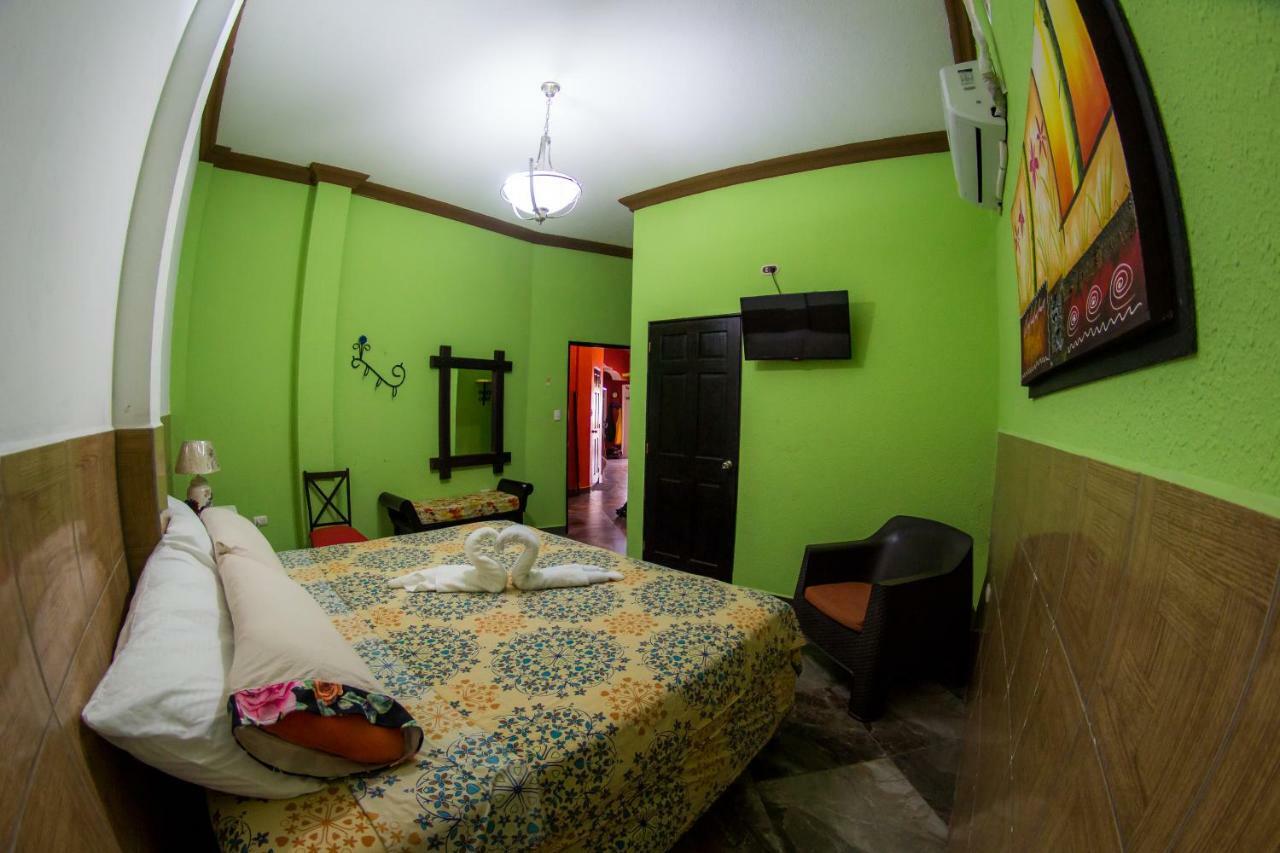 Hostal Casa De Grethel Flores Extérieur photo